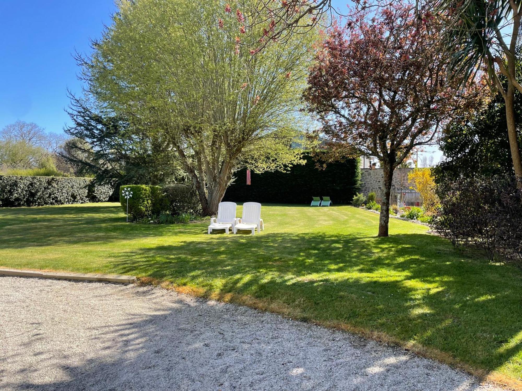 "La Revillaise" Proche Mer, Grand Jardin Clos, 2 A 5 Personnes-Adultes-Enfants- Réville Buitenkant foto